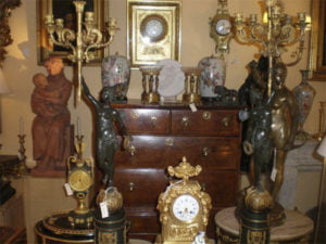 compradores de muebles usados